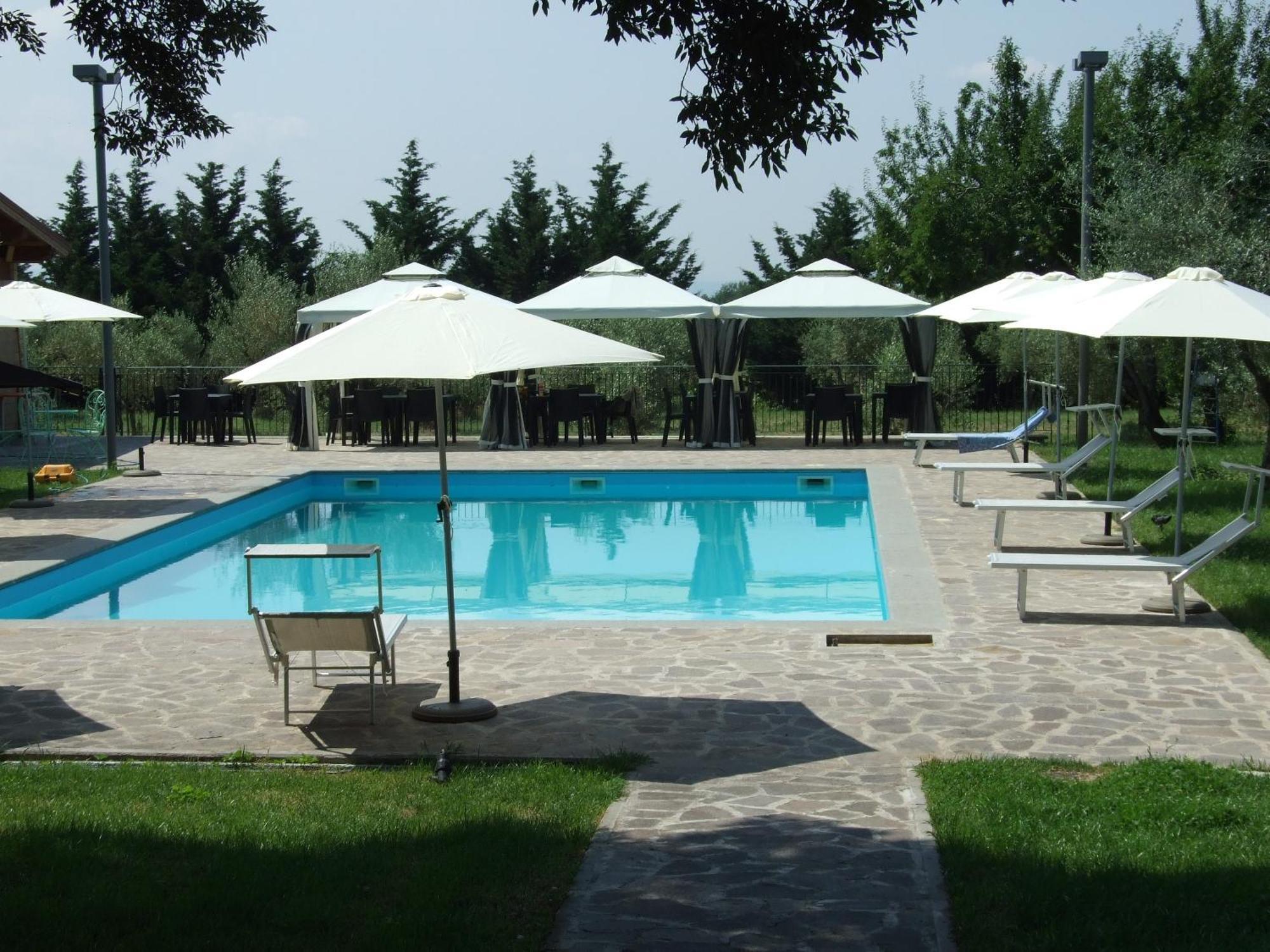 Aparthotel Antico Borgo La Commenda Montefiascone Zewnętrze zdjęcie
