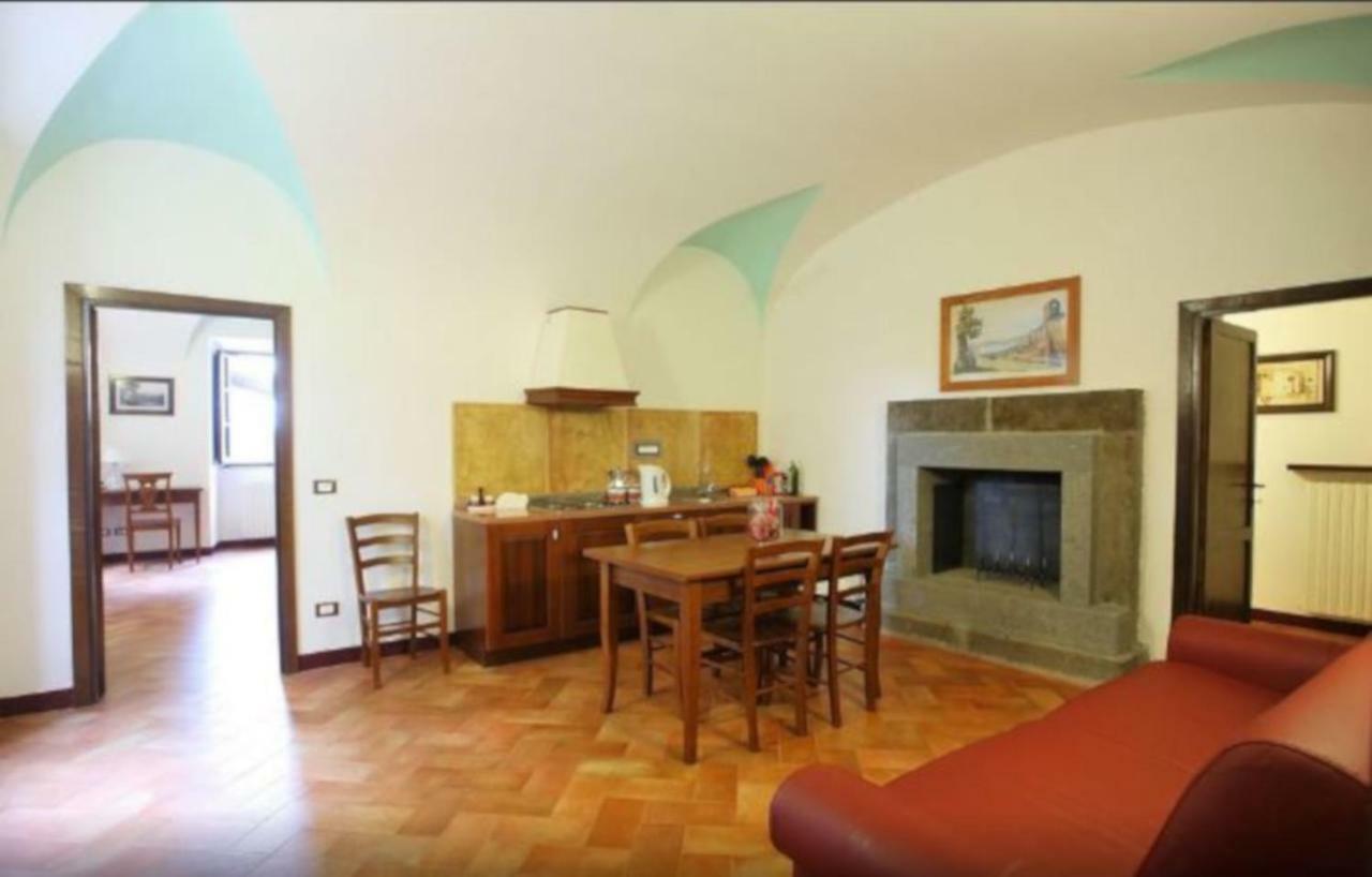 Aparthotel Antico Borgo La Commenda Montefiascone Zewnętrze zdjęcie