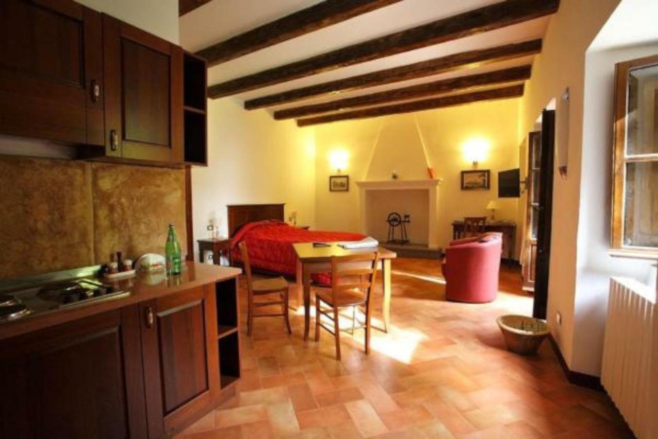 Aparthotel Antico Borgo La Commenda Montefiascone Zewnętrze zdjęcie
