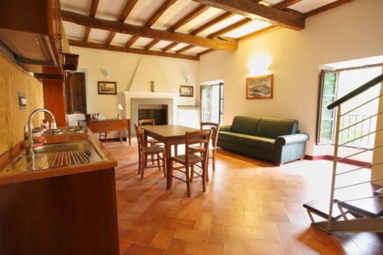 Aparthotel Antico Borgo La Commenda Montefiascone Zewnętrze zdjęcie