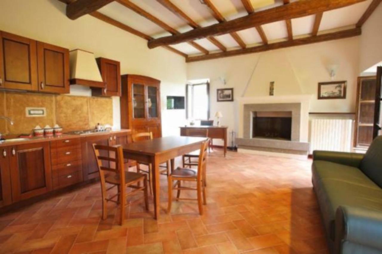 Aparthotel Antico Borgo La Commenda Montefiascone Zewnętrze zdjęcie