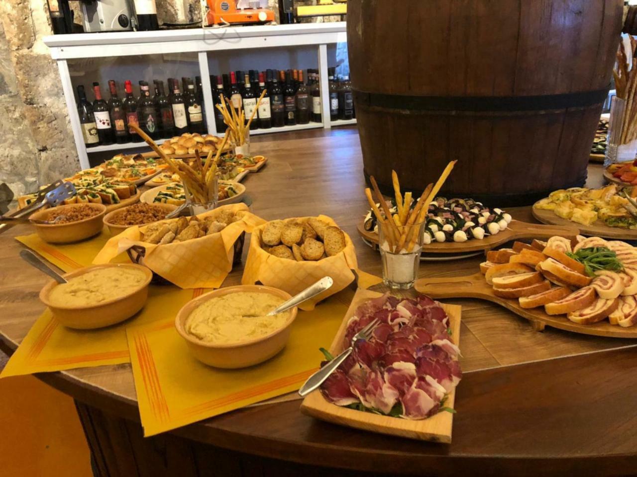 Aparthotel Antico Borgo La Commenda Montefiascone Zewnętrze zdjęcie