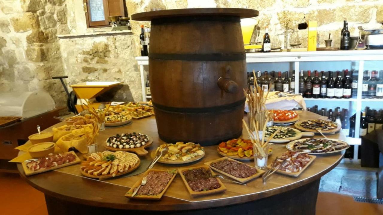Aparthotel Antico Borgo La Commenda Montefiascone Zewnętrze zdjęcie